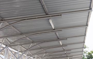 installing An Leth Meadhanach metal roofing