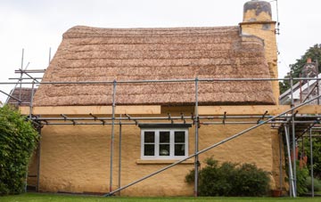 An Leth Meadhanach thatch roofing costs